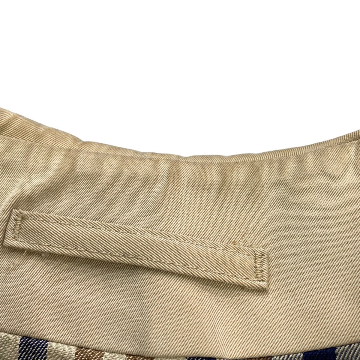 トレンチコート