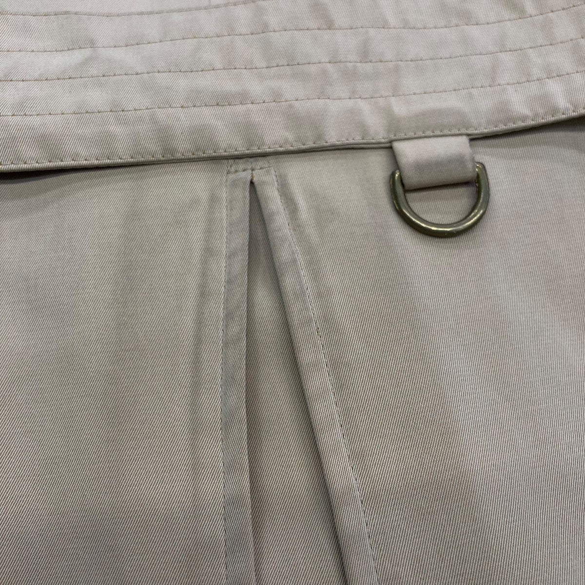 トレンチコート