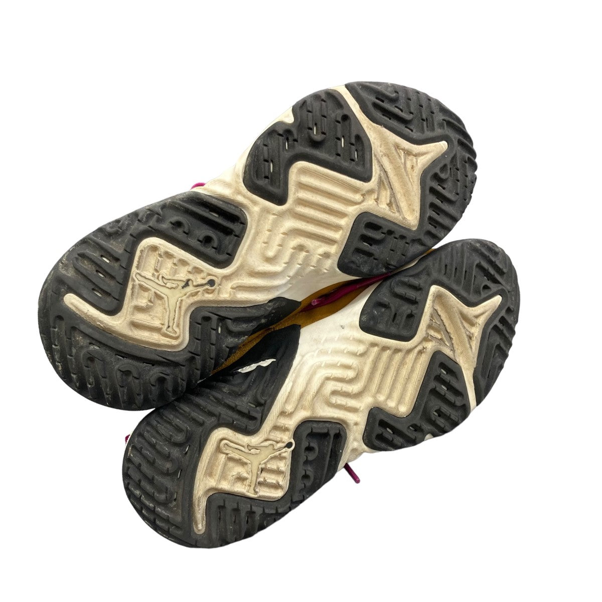 WMNS JORDAN DELTAバイカラーローカットスニーカーCT1003-701