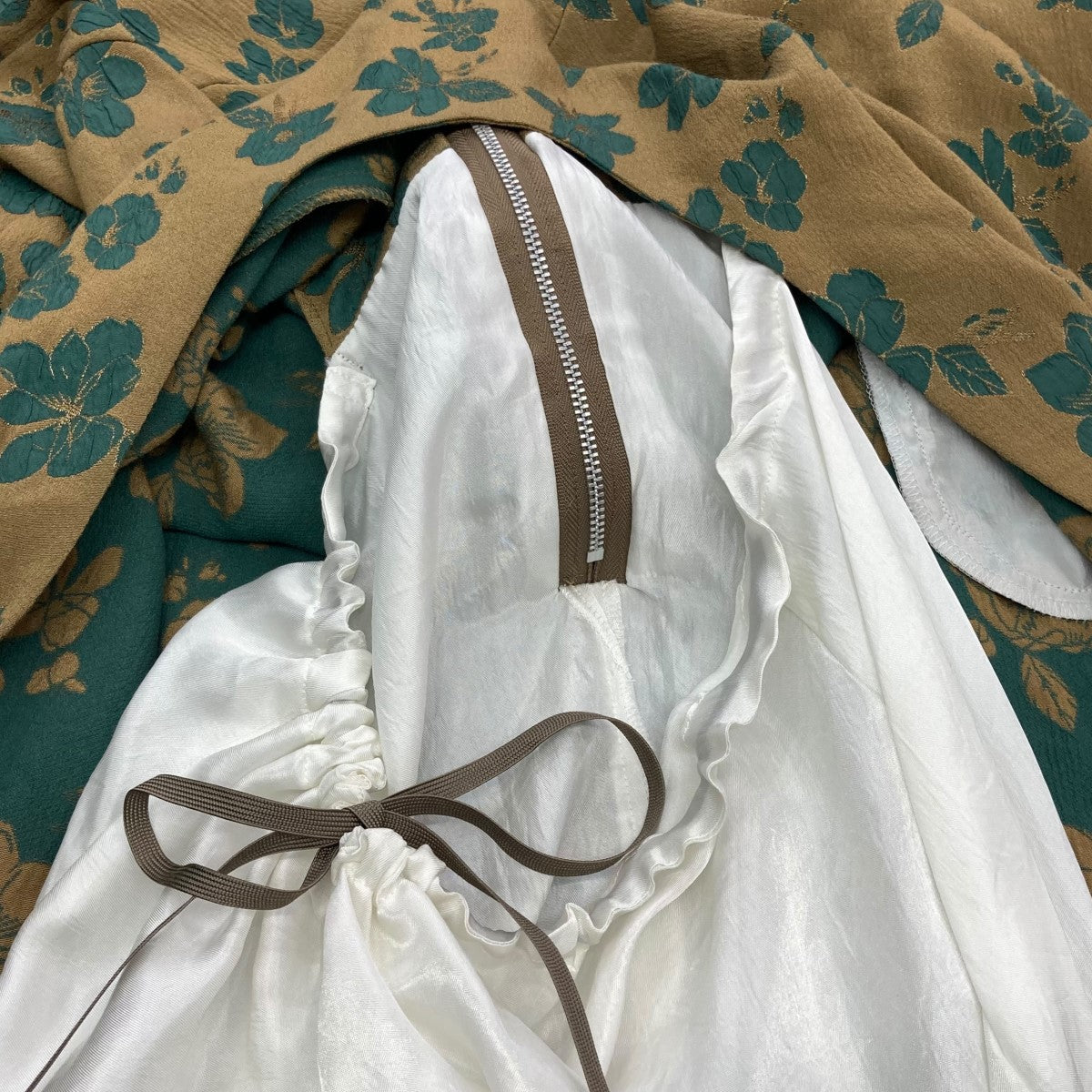 FLOWER JACQUARD DRESSジャカードデザインドレスTP241-FH215