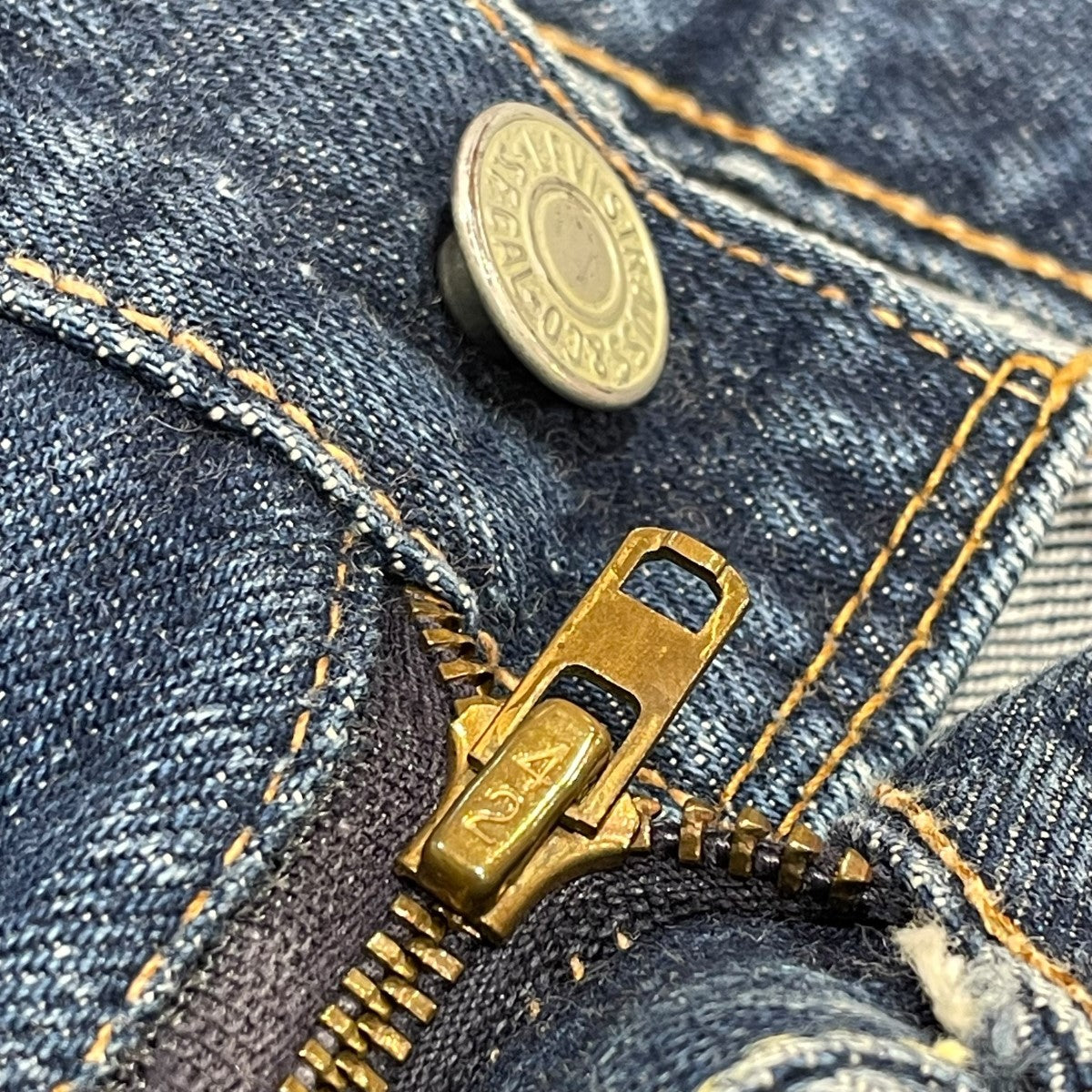 LEVI
