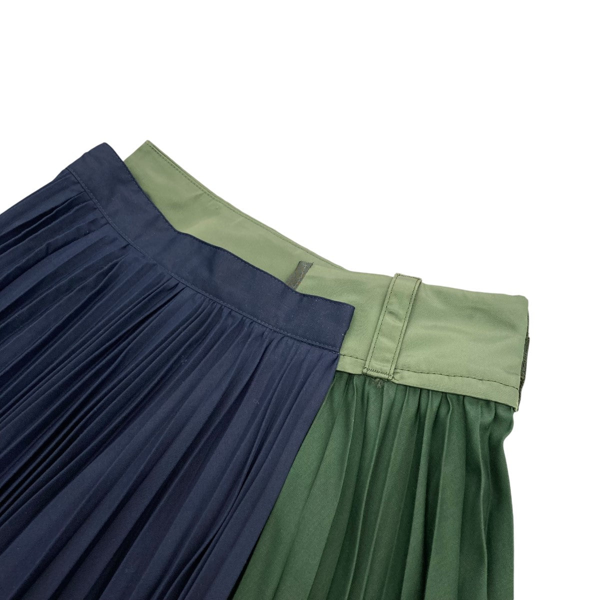 sacai(サカイ) 20SSCotton Poplin Pleated Skirtバイカラープリーツ巻きスカート20-04887 20-04887  ネイビー×グリーン サイズ 0｜【公式】カインドオルオンライン ブランド古着・中古通販【kindal】