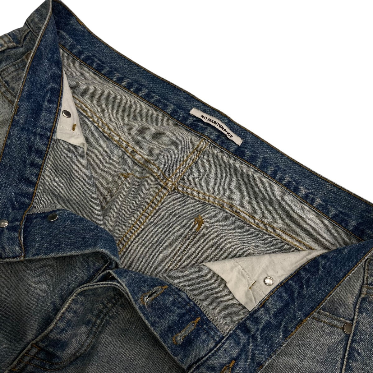 NO MAINTENANCE(ノーメンテナンス) Light-Wash Japanese Baggy