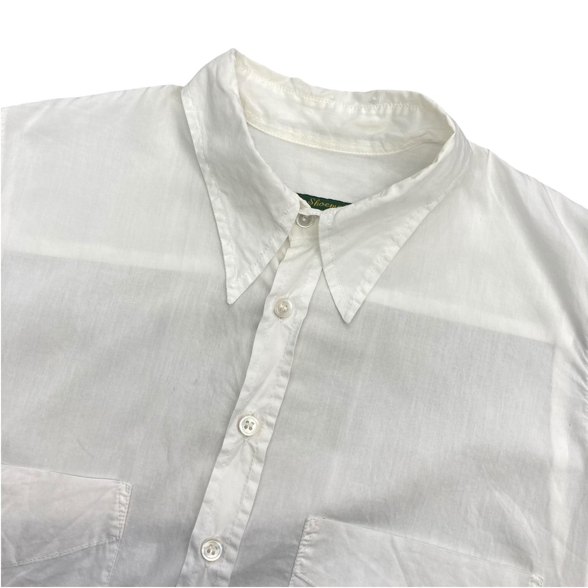 レギュラーカラーシャツ