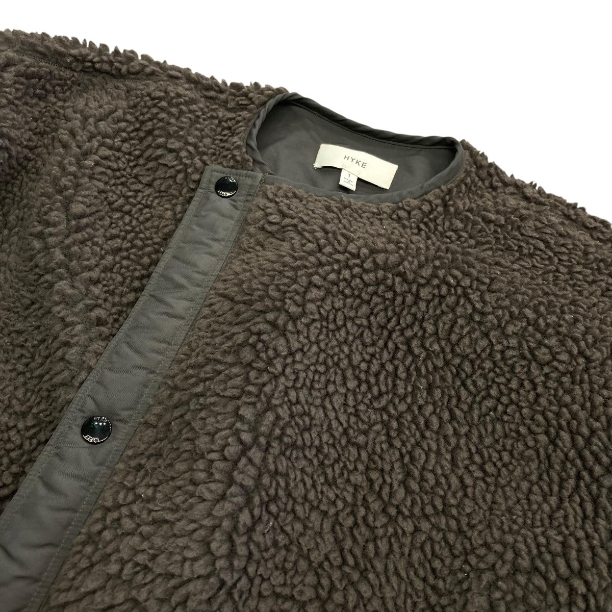 HYKE(ハイク) 21AWFAUX SHEARLING COATノーカラーボアコート212