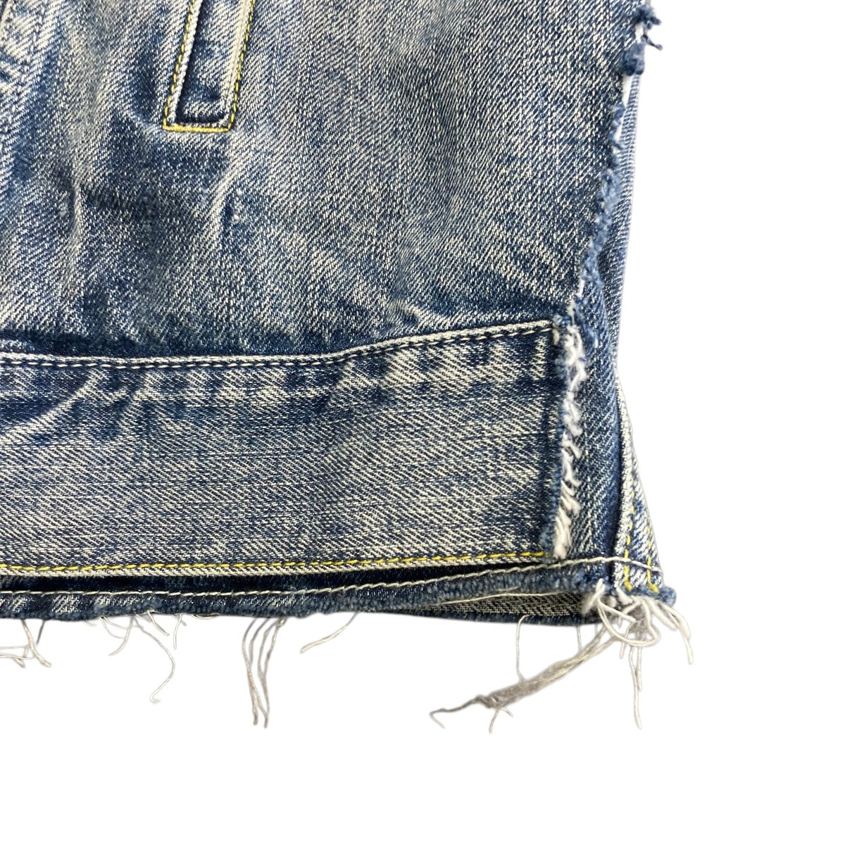 ジャケット・アウター BALENCIAGA Damaged Denim Jacket size 46 BALENCIAGA Damaged Denim Jacket size 46