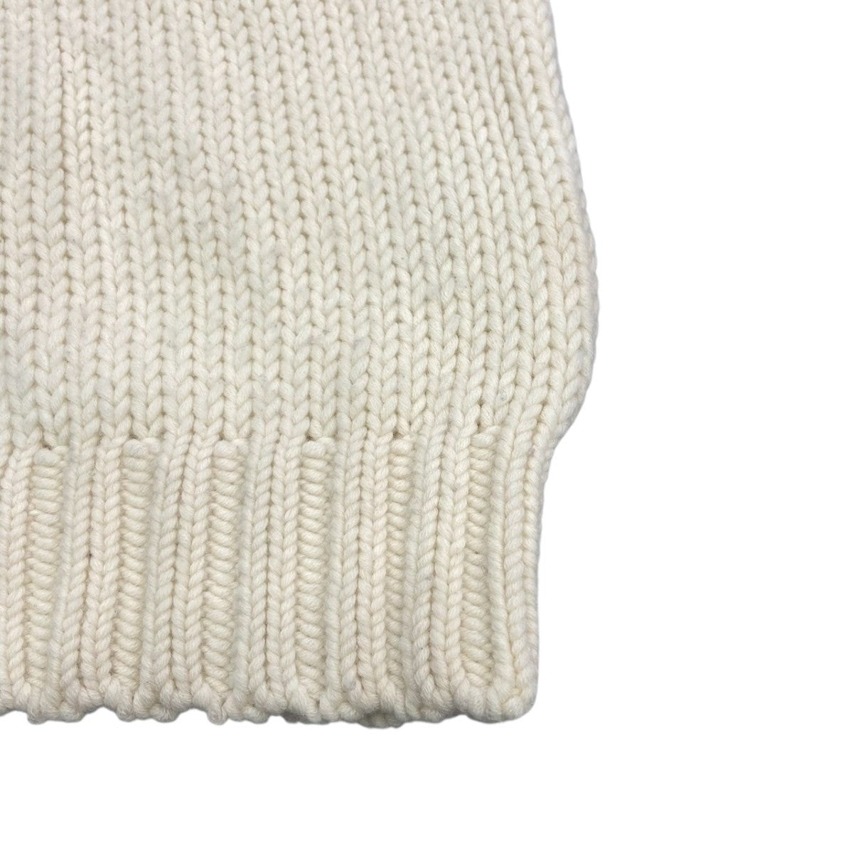 AURALEE ベージュ ニット AURALEE(オーラリー) AURALEE SUPER FINE WOOL AIRY KNIT V-NECK