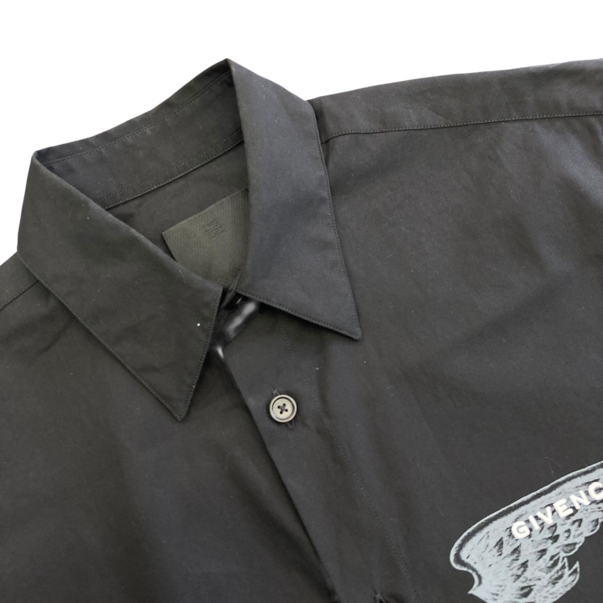 GIVENCHY 24AWSHORT-SLEEVED SHIRTSレギュラーカラーシャツBM611M15JT 古着・中古-3枚目のアイテム画像