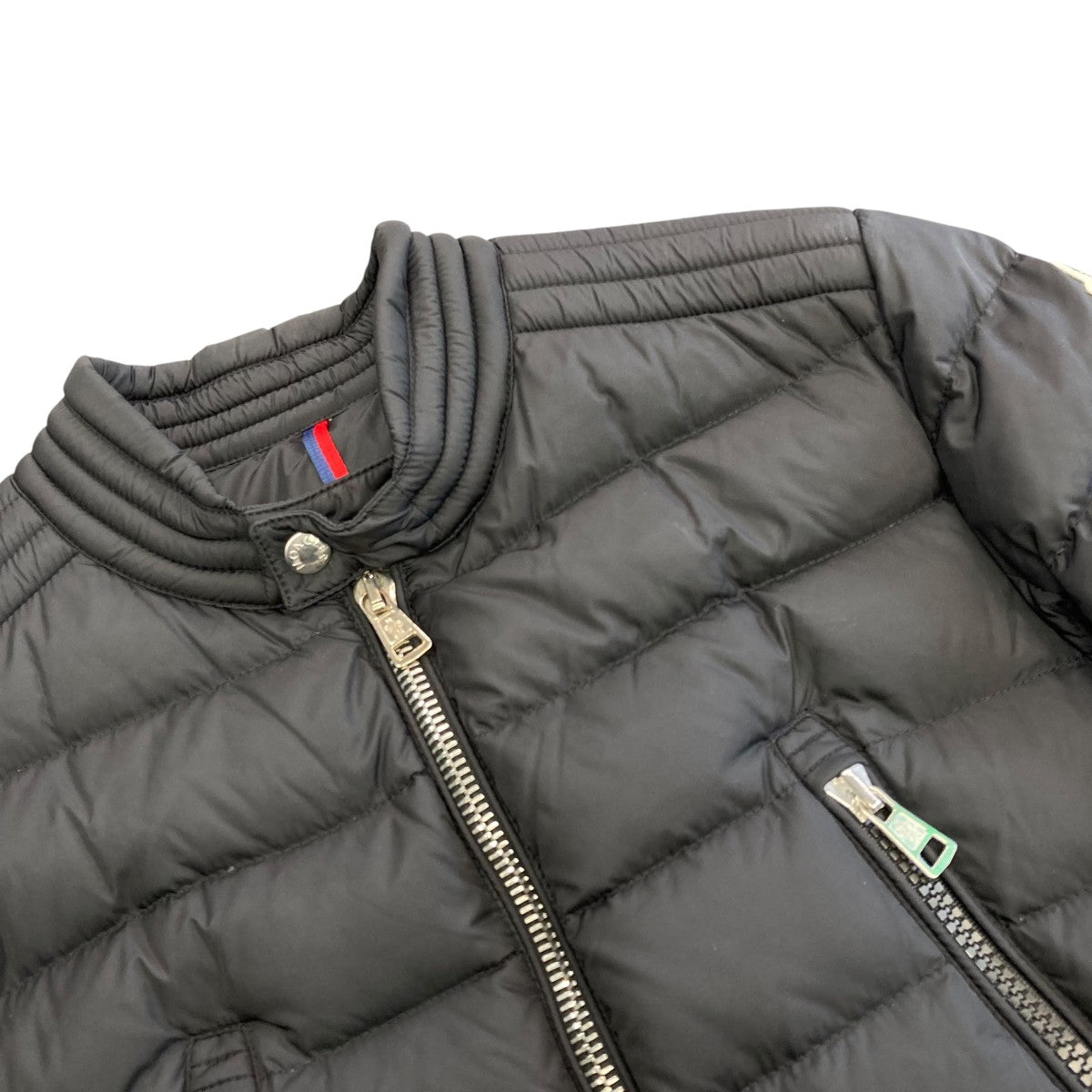 MONCLER AMIOTダウンジャケットC20914030205 68352 古着・中古-3枚目のアイテム画像