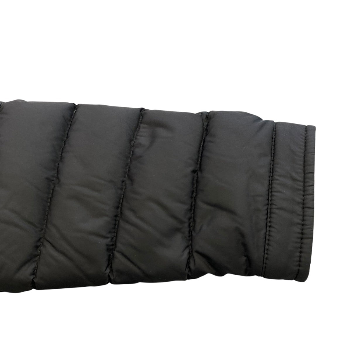 MONCLER AMIOTダウンジャケットC20914030205 68352 古着・中古-4枚目のアイテム画像