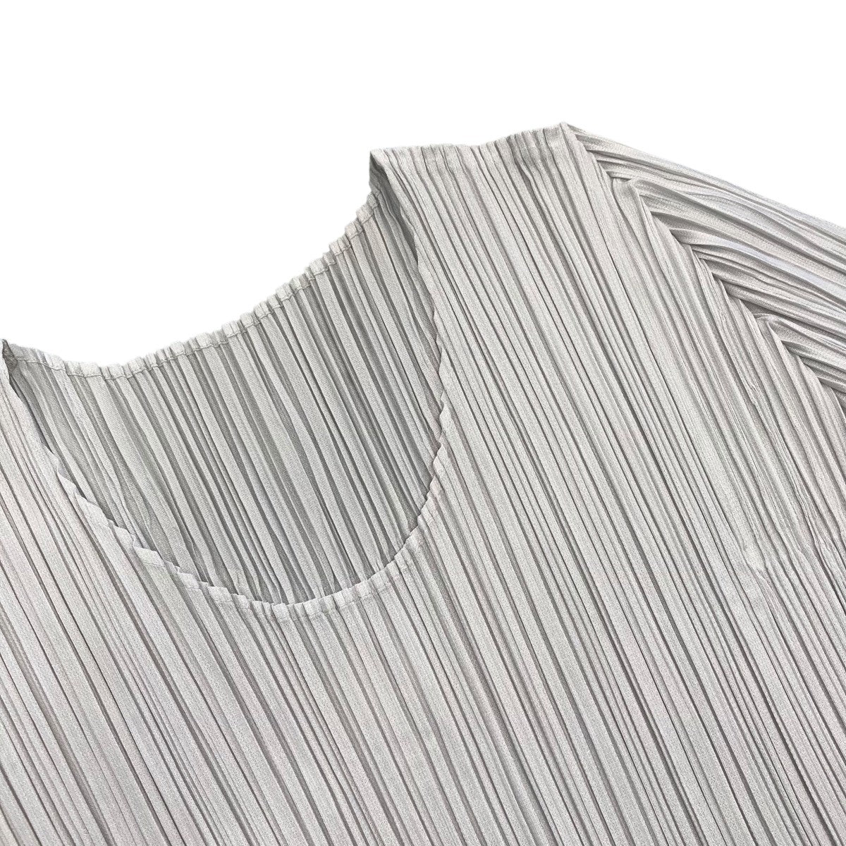 プリーツプリーズ PLEATS PLEASE 半袖カットソー PP91-JK221 ライトグレー サイズ：3 PLEATS PLEASE(プリーツプリーズ) 半袖カットソーPP91-JK221