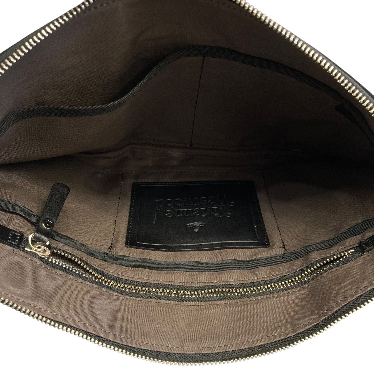 Vivienne Westwood ブラック クラッチバッグ Vivienne Westwood(ヴィヴィアンウエストウッド) クラッチバッグ