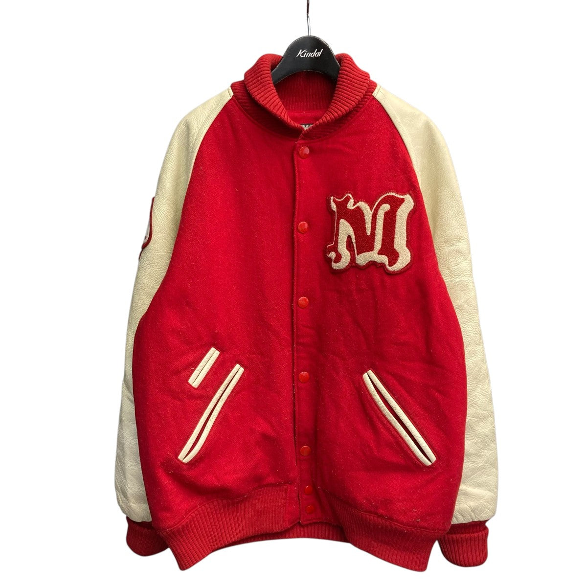 Varsity Jacketスタジャン