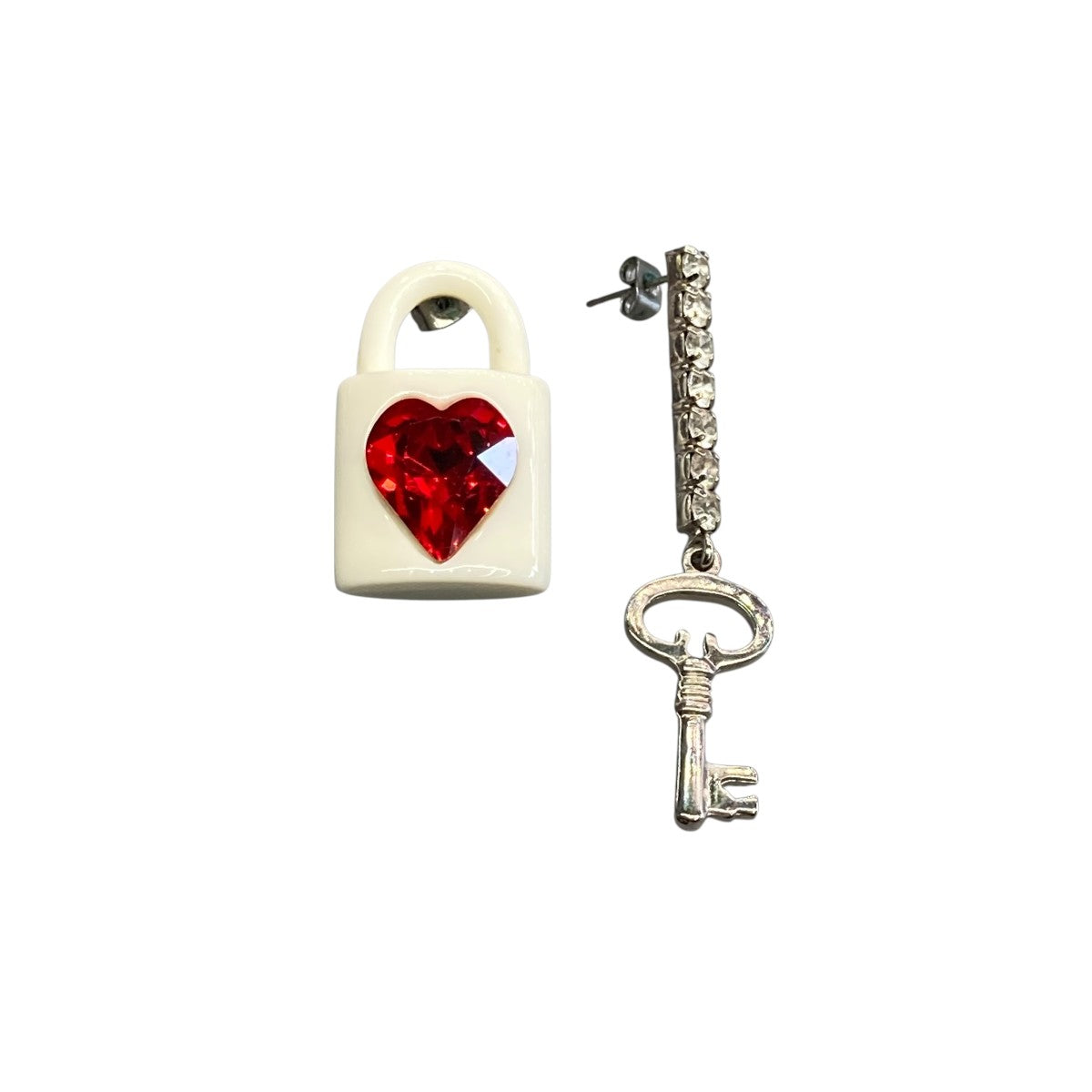 DAIRY KEY PIERCEピアス
