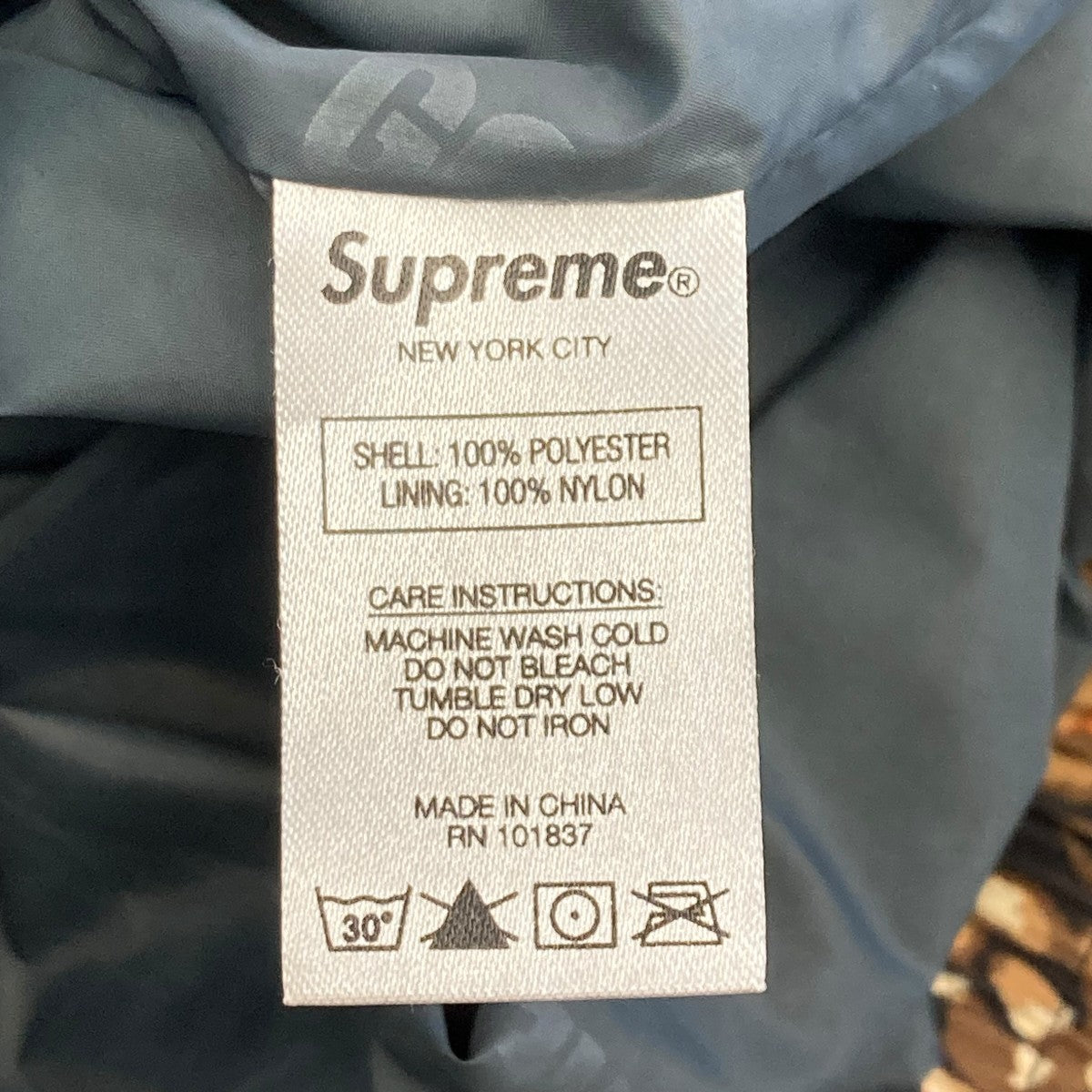 Supreme(シュプリーム) 18AWGORE-TEX COURT JACKET FLOWER