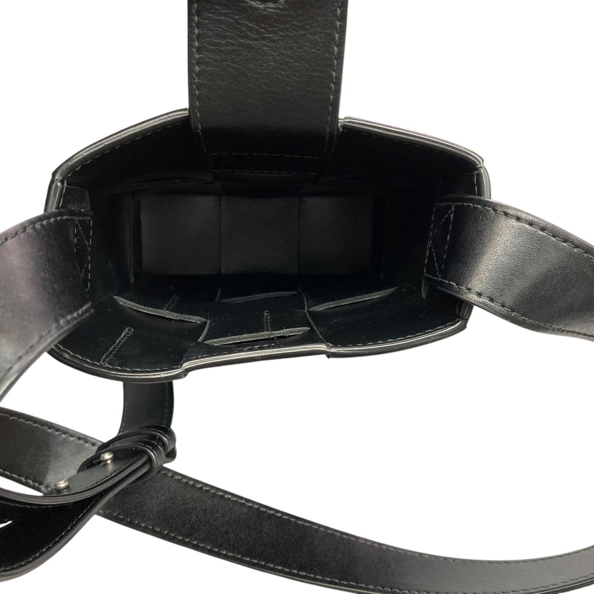 BOTTEGA VENETA トレチャート　カセット BOTTEGA VENETA(ボッテガヴェネタ) イントレチャート カセット