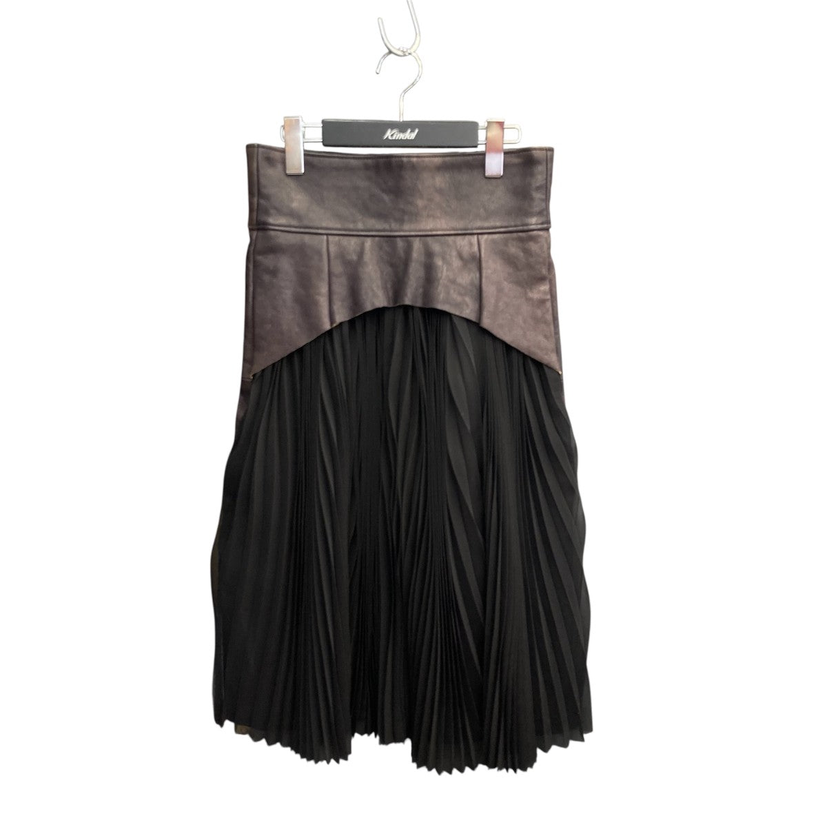 sacai NIKE ブラック プリーツスカート ロング sacai NIKE ブラック プリーツスカート - メルカリ