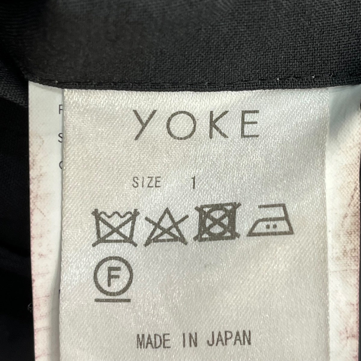 WOOL TROPICAL 3PLEATED WIDE―LEG TROUSERSスラックスyk25ss0898p