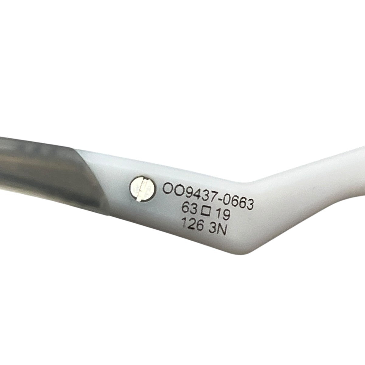 PLANTARISサングラスOO9437-0663