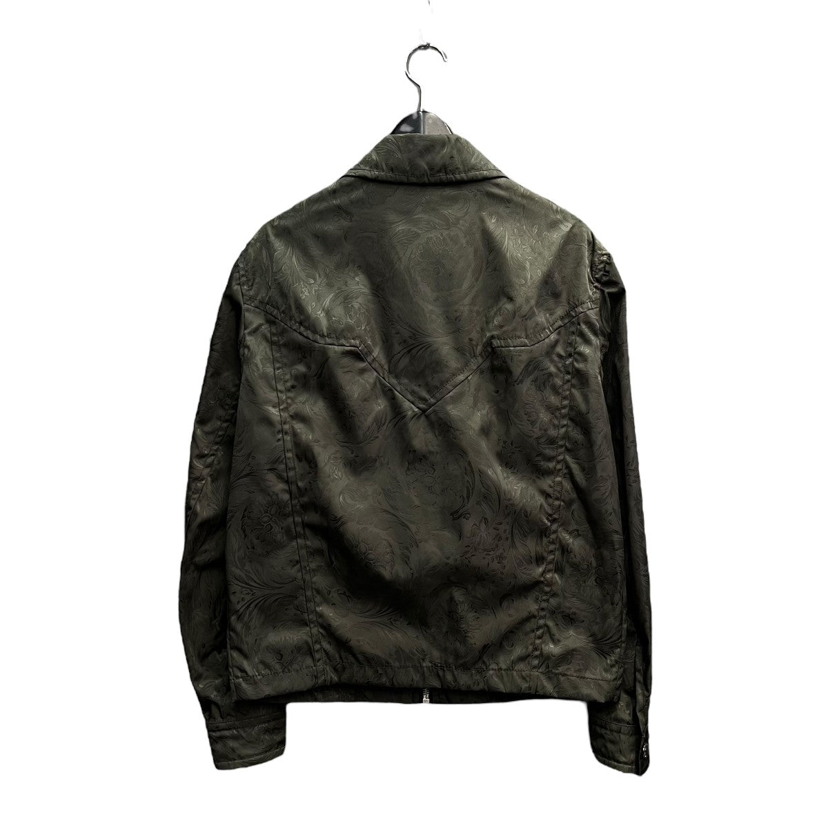 ヴェルサーチVERSACE カラフルロゴブルゾン 楽天市場】ヴェルサーチェ VERSACE JEANS COUTURE ブルゾン ジップ