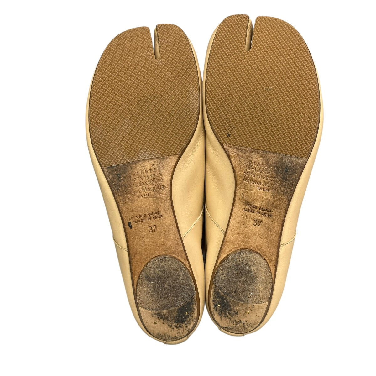 Maison Margiela(メゾンマルジェラ) パンプス ベージュ サイズ 37