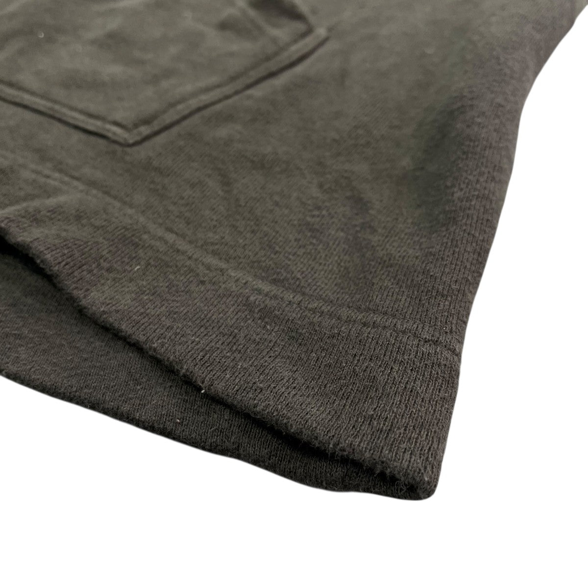 プルオーバーパーカー