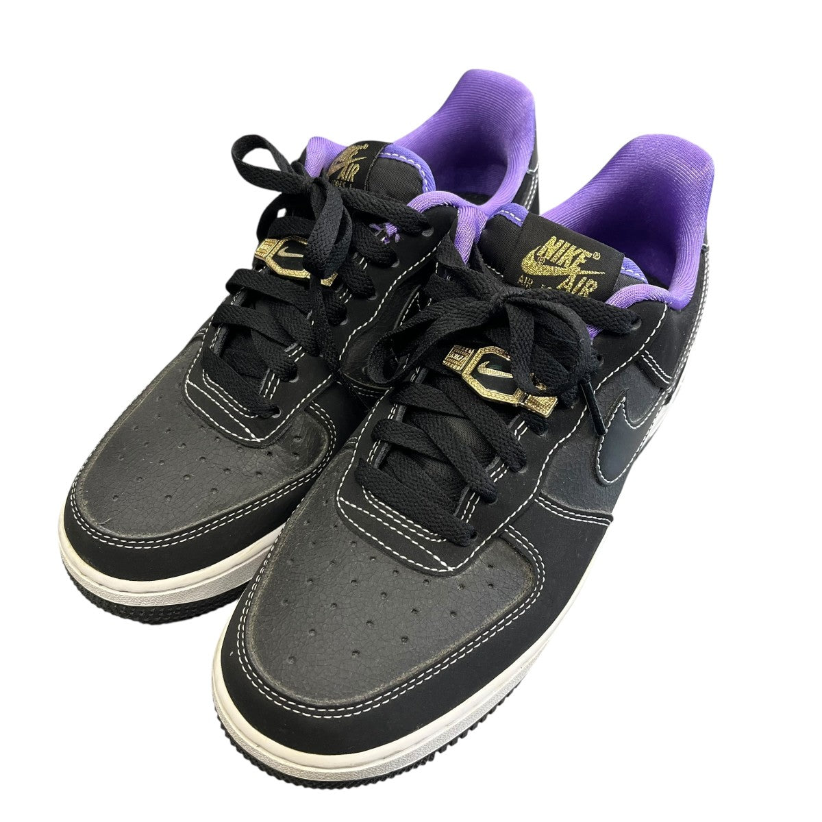 NIKE AIR FORCE 1 07 LV8 EMBスニーカーDR9866 001 古着・中古-1枚目のアイテム画像