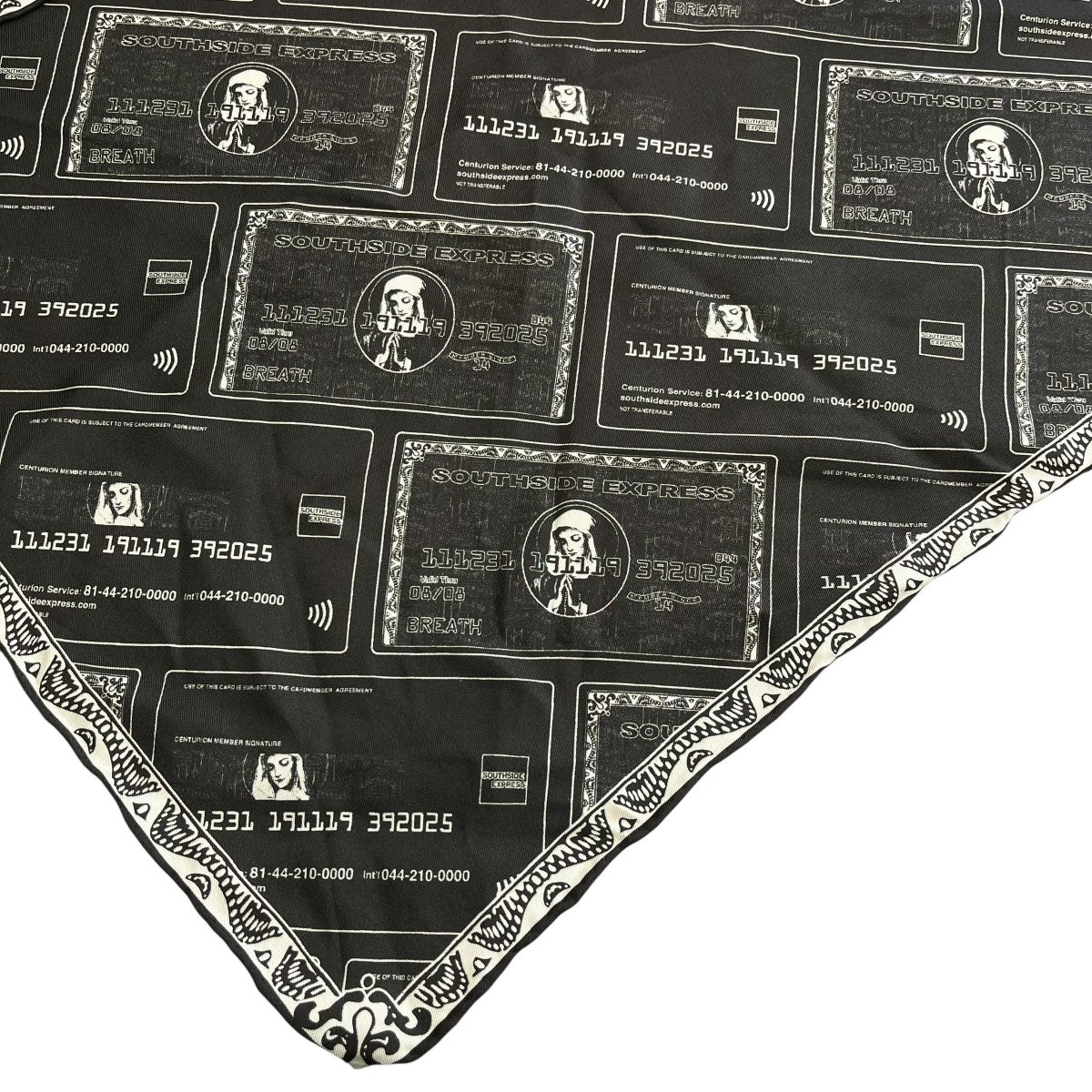 〈BREATH/ブレス〉BLACK CARD SILK SCARF 完売品 BREATH(ブレス) BLACK CARD SILK SCARFスカーフ ブラック サイズ