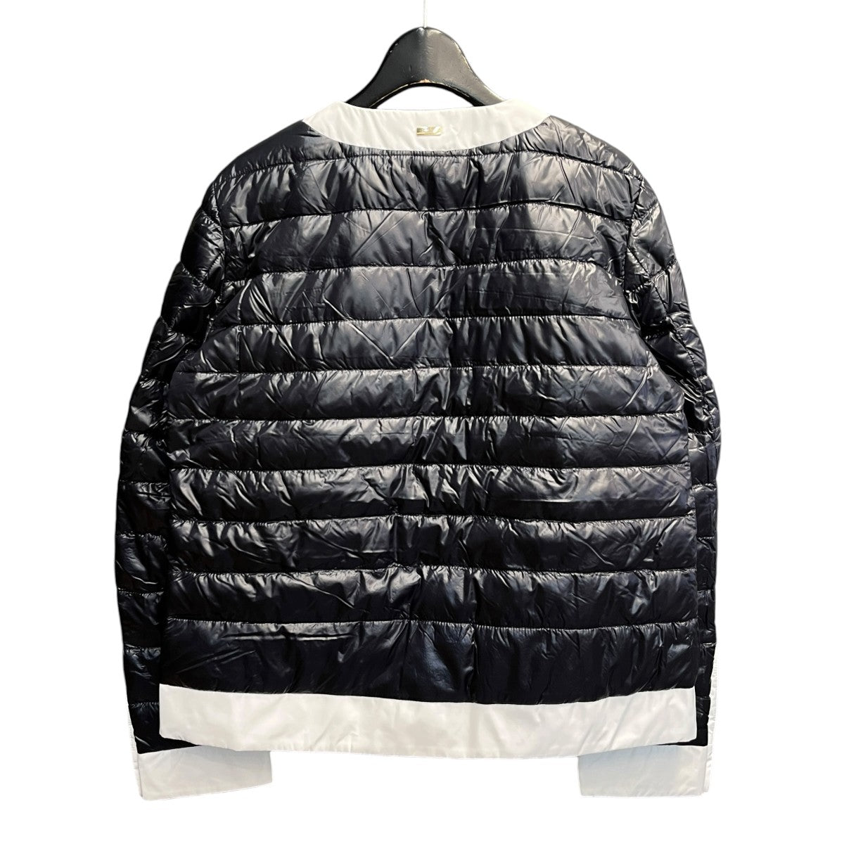 HERNO 26SSShort padded down jacketダウンジャケットPI002203D 12017Z 9300 古着・中古-2枚目のアイテム画像