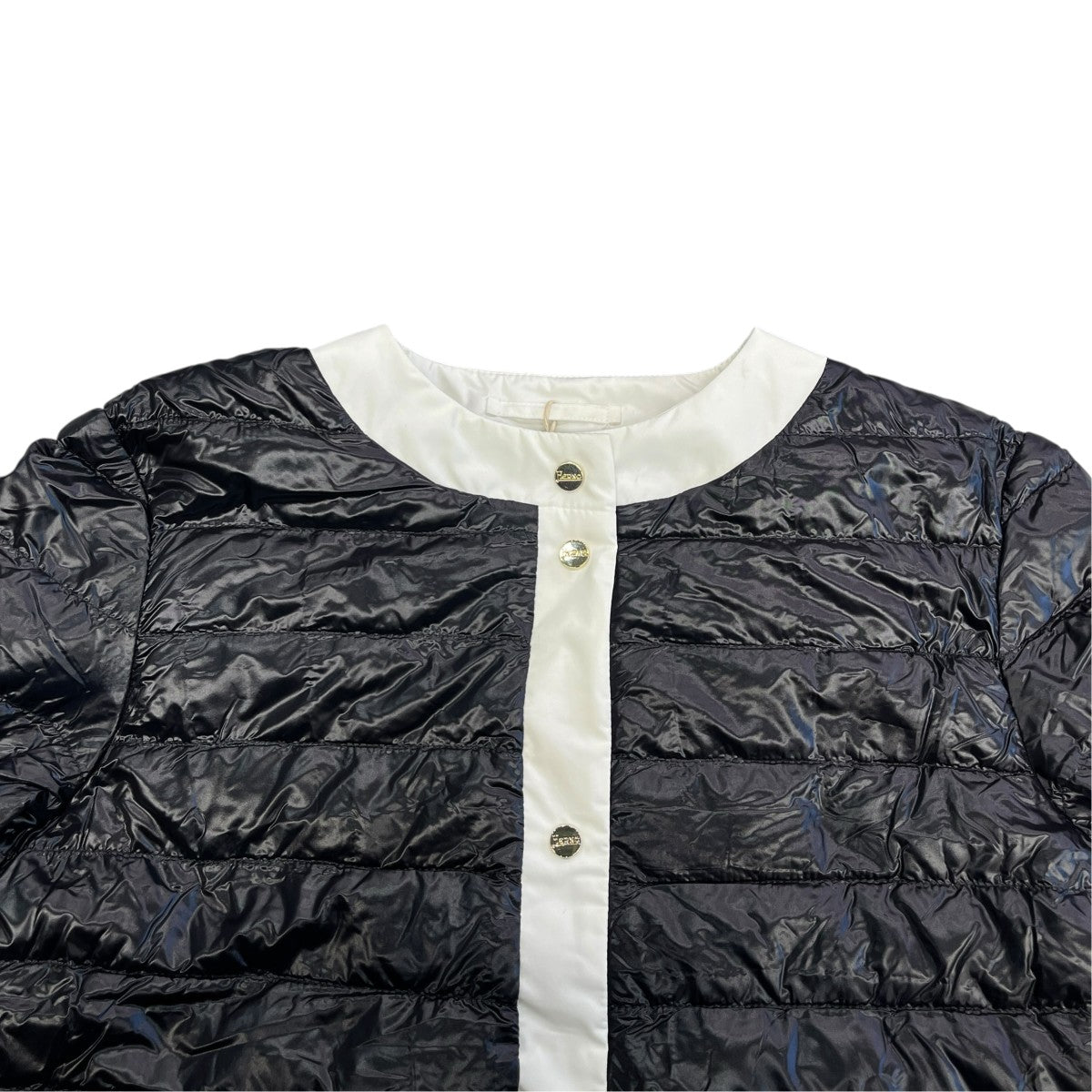 HERNO 26SSShort padded down jacketダウンジャケットPI002203D 12017Z 9300 古着・中古-3枚目のアイテム画像