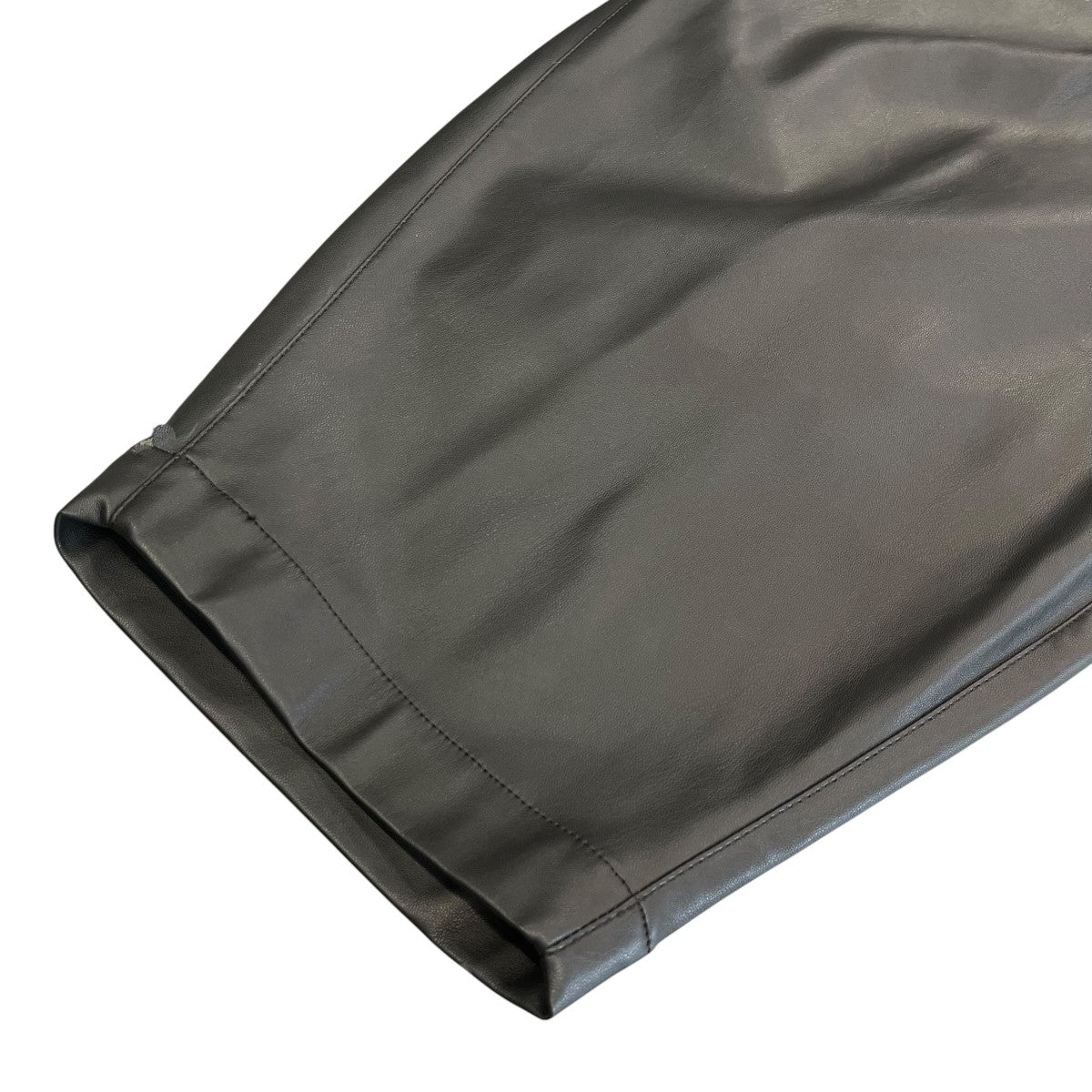 Vegan Leather Circus PantsフェイクレザーパンツTPM22305005