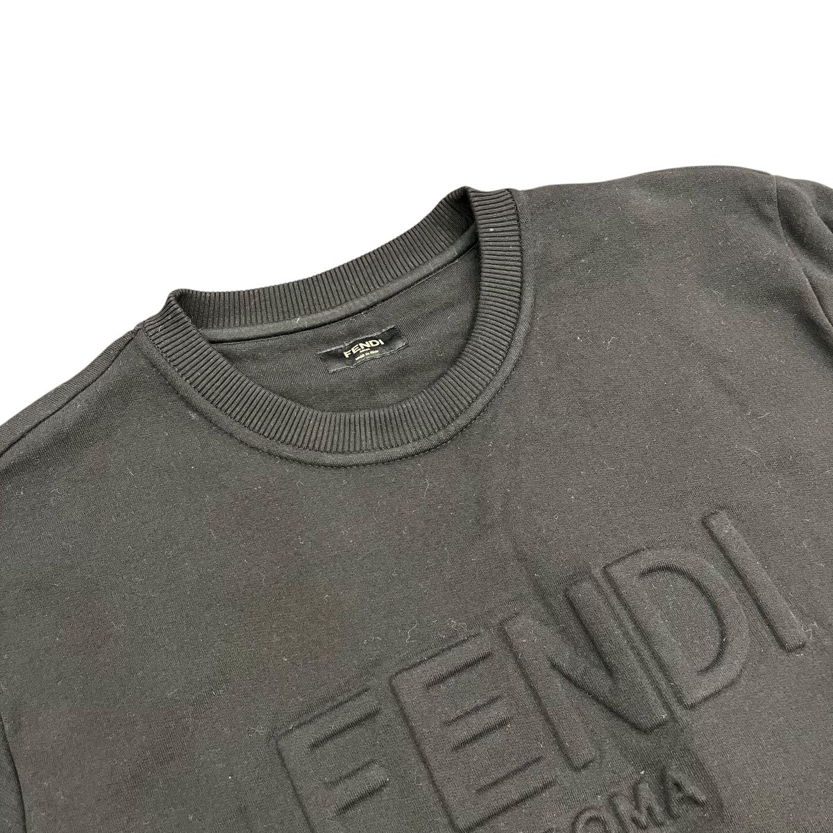 フェンディ スウェット  FY0178【Bランク】【中古】 FENDI(フェンディ) ロゴエンボス クルーネック スウェットFY0178 AFRN