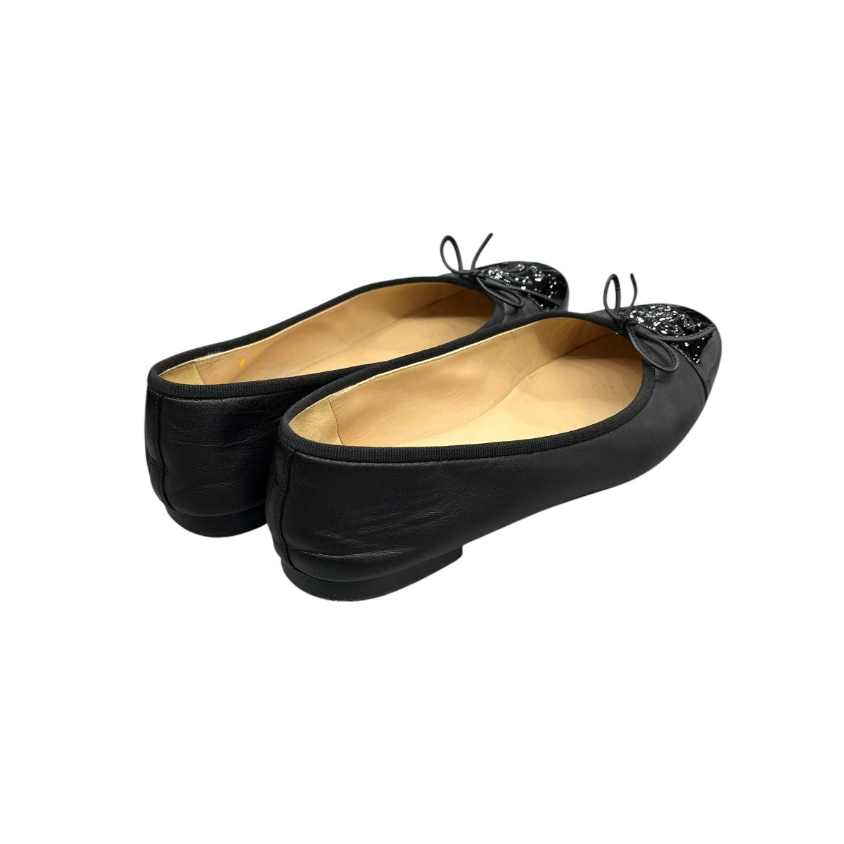 き*り様 シャネル　黒パンプス35.5 CHANELパンプス パンプス 黒（ブランドシャネル）の通販 【公式通販】