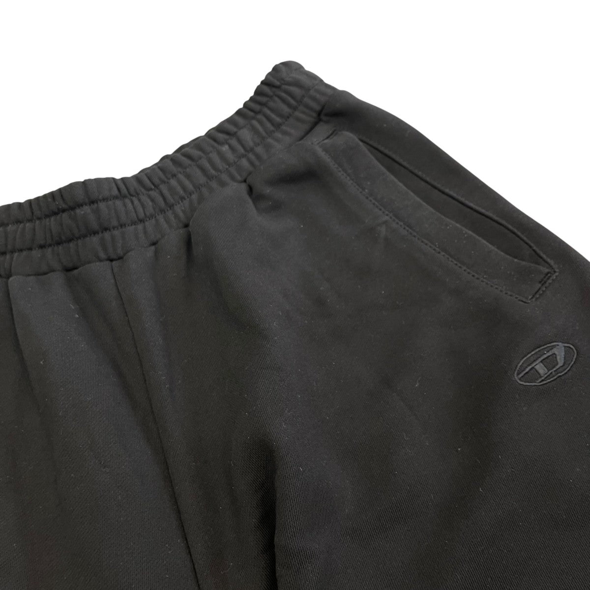 DIESEL P-CROW-BLEACHスウェットハーフパンツA15260 古着・中古-3枚目のアイテム画像
