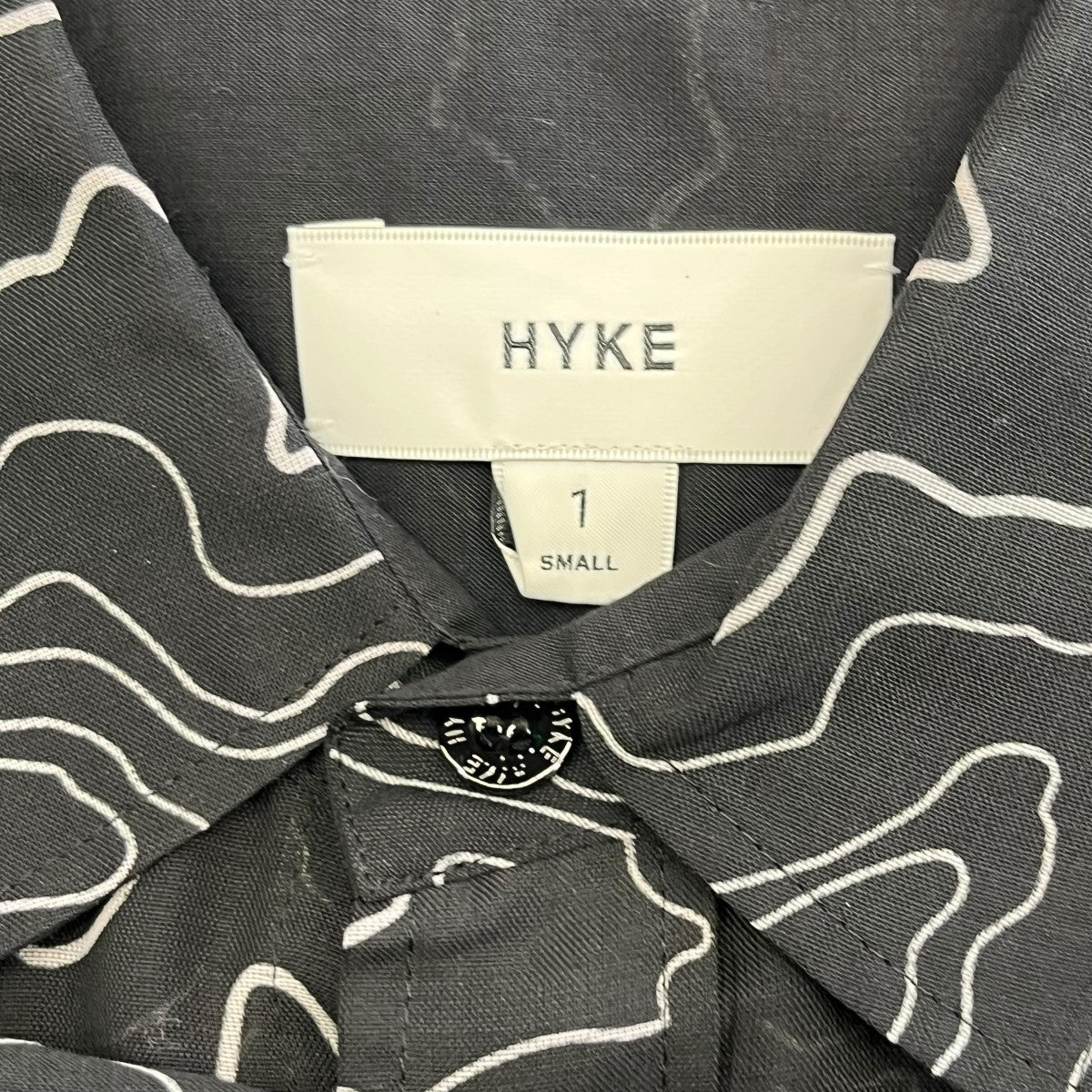 HYKE 24SSCONTOUR LINE BELL-SLEEVE DRESSシャツワンピース241-16212-008 古着・中古-7枚目のアイテム画像