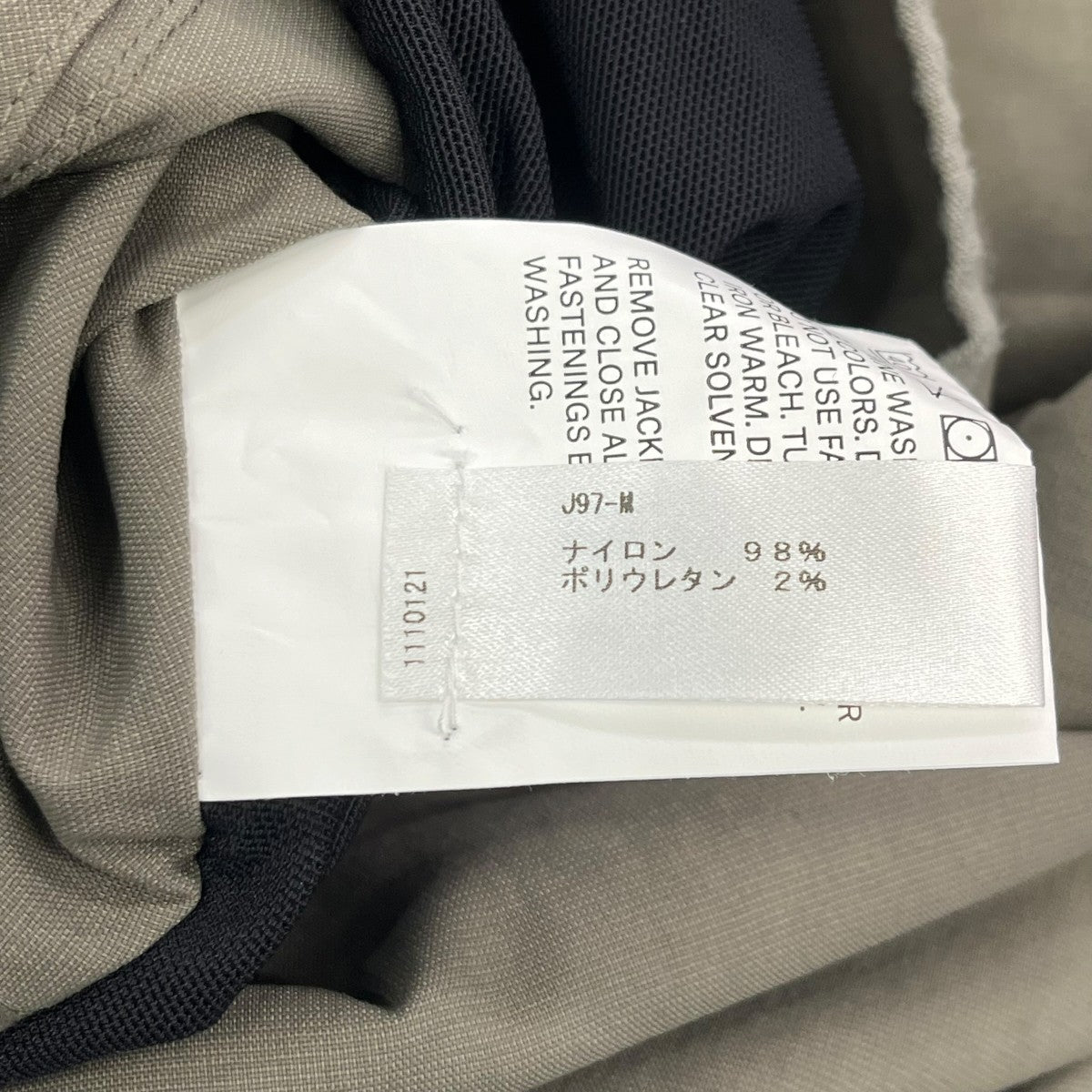 ACRONYM LIGHTSHELL NYLON STRETCH CONTOUR JACKETナイロンジャケットJ97-M 古着・中古-6枚目のアイテム画像