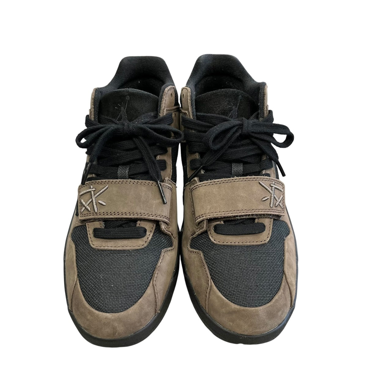 NIKE×TRAVIS SCOTT JUMPMAN JACK TRスニーカーFZ8117 204 古着・中古-3枚目のアイテム画像