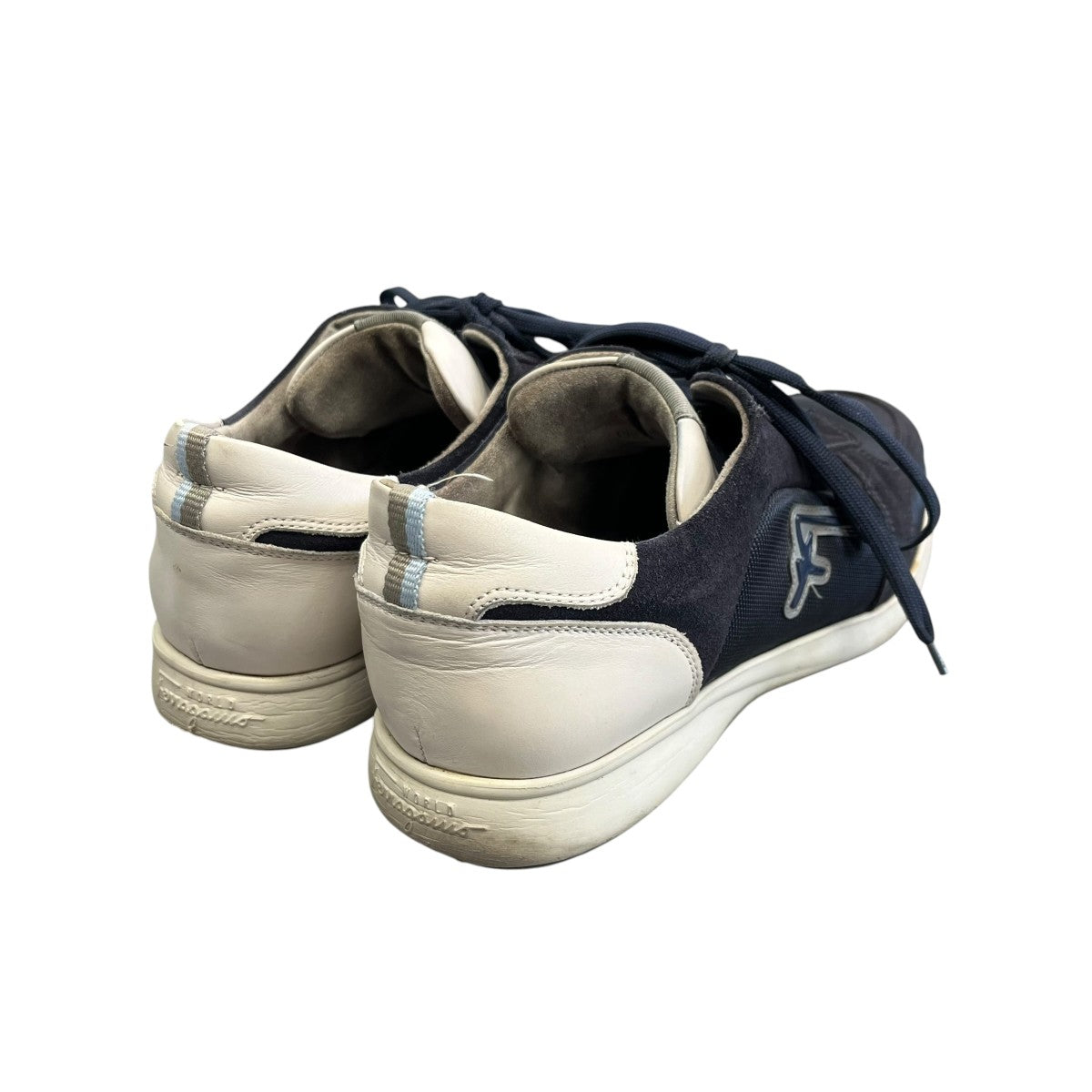 Ferragamo ローカットスニーカー 古着・中古-2枚目のアイテム画像