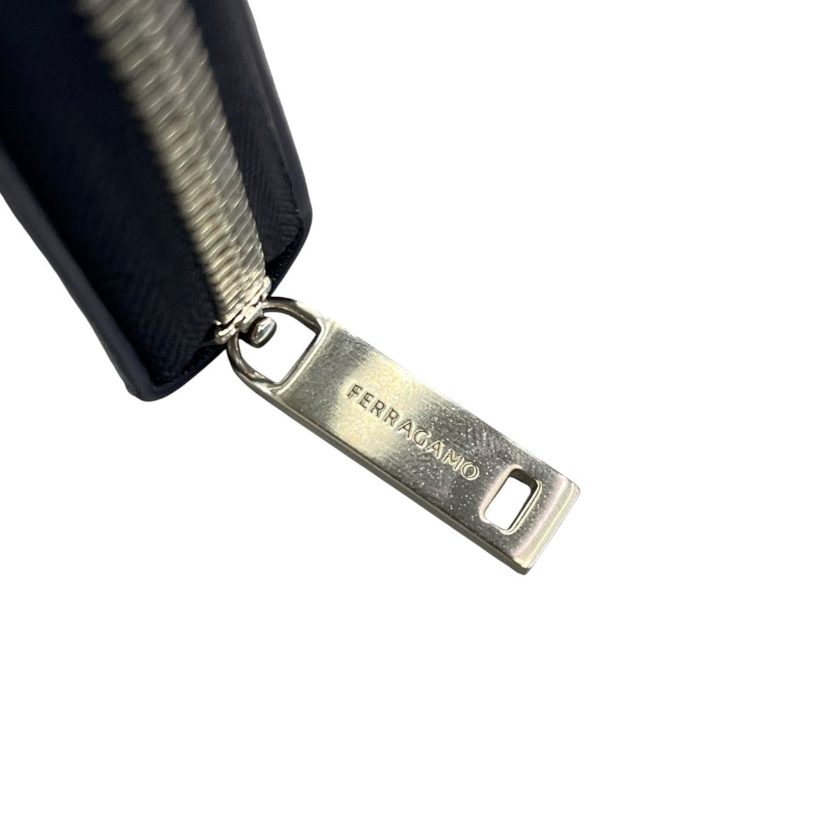 Ferragamo コインケース 古着・中古-4枚目のアイテム画像