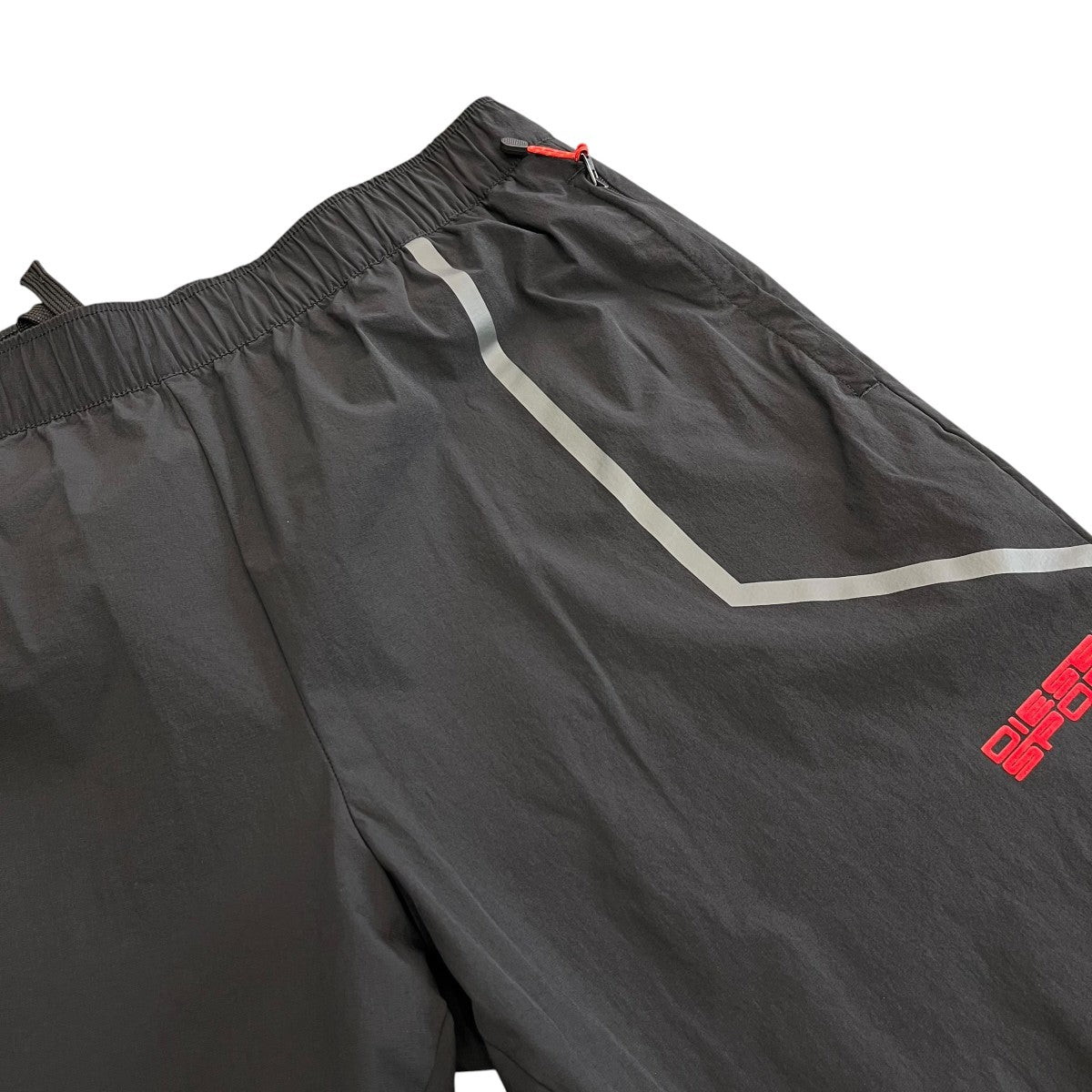 DIESEL SPORT ナイロンパンツA11301 古着・中古-3枚目のアイテム画像
