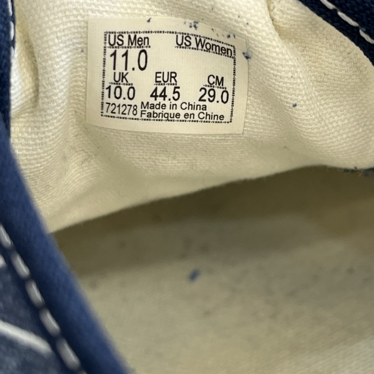 PREMIUM AUTHENTIC 44スニーカーVN000D9NAHD