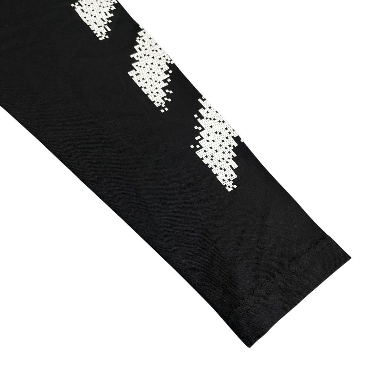 OFFWHITE Pixel Diagonal Skate Long-Sleeve Teeロングスリーブカットソー44MAB086G5J0041001 古着・中古-4枚目のアイテム画像