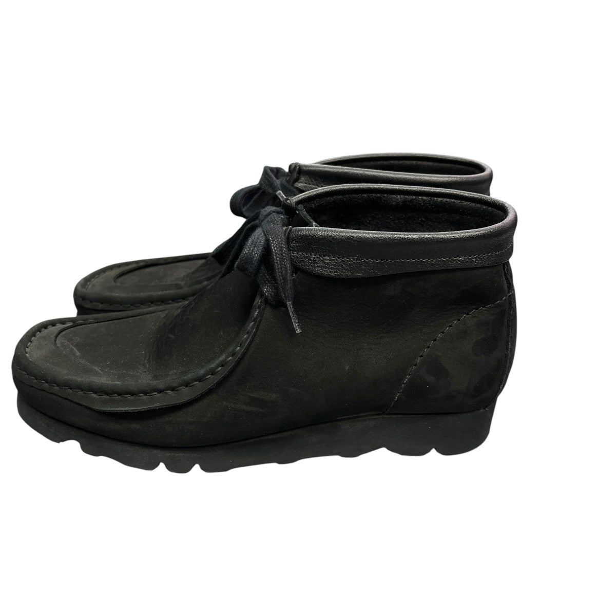 CLARKS×INVINCIBLE Wallabee Reimaginedワラビーブーツ261822987075