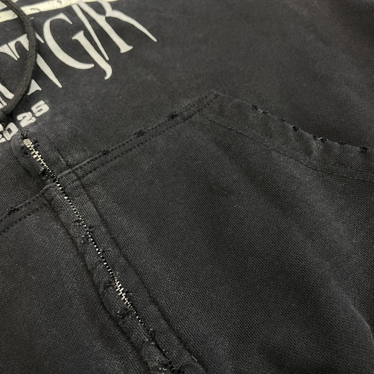 ZYGON HOODED ZIP-UPジップパーカー
