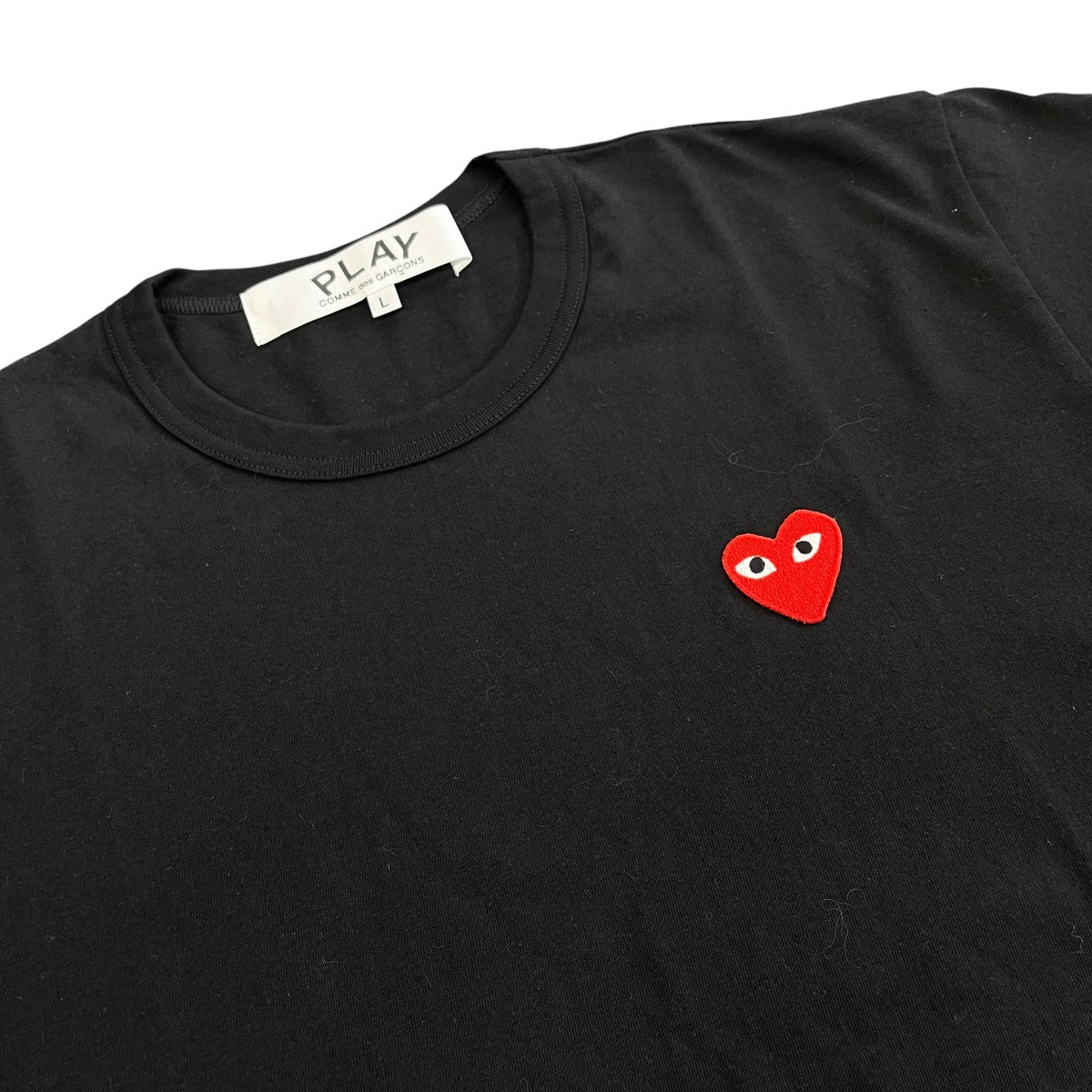 AD2024 T-Shirt With Red EmblemTシャツAX-T108