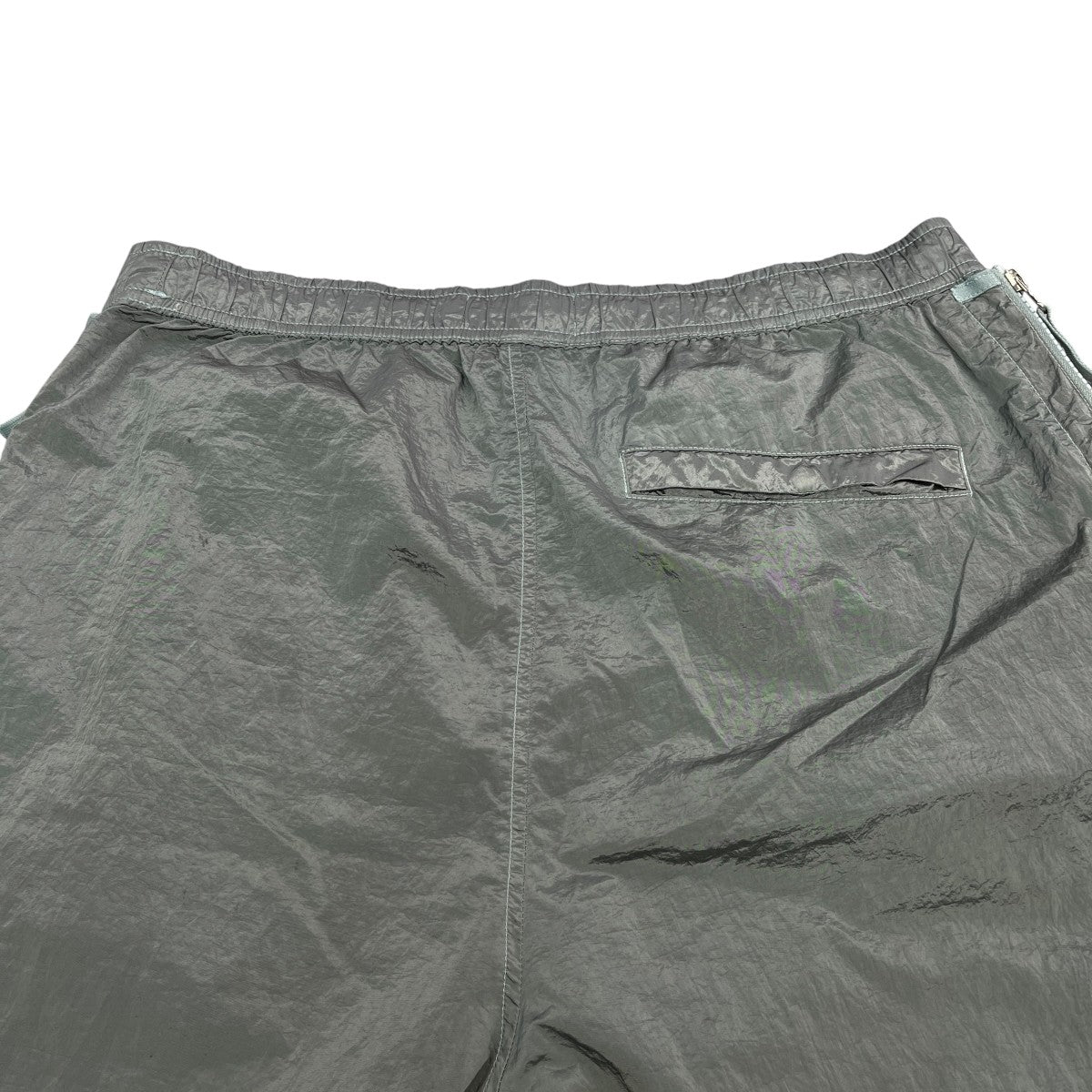 STONE ISLAND ナイロンメタル イージーショーツ 古着・中古-4枚目のアイテム画像