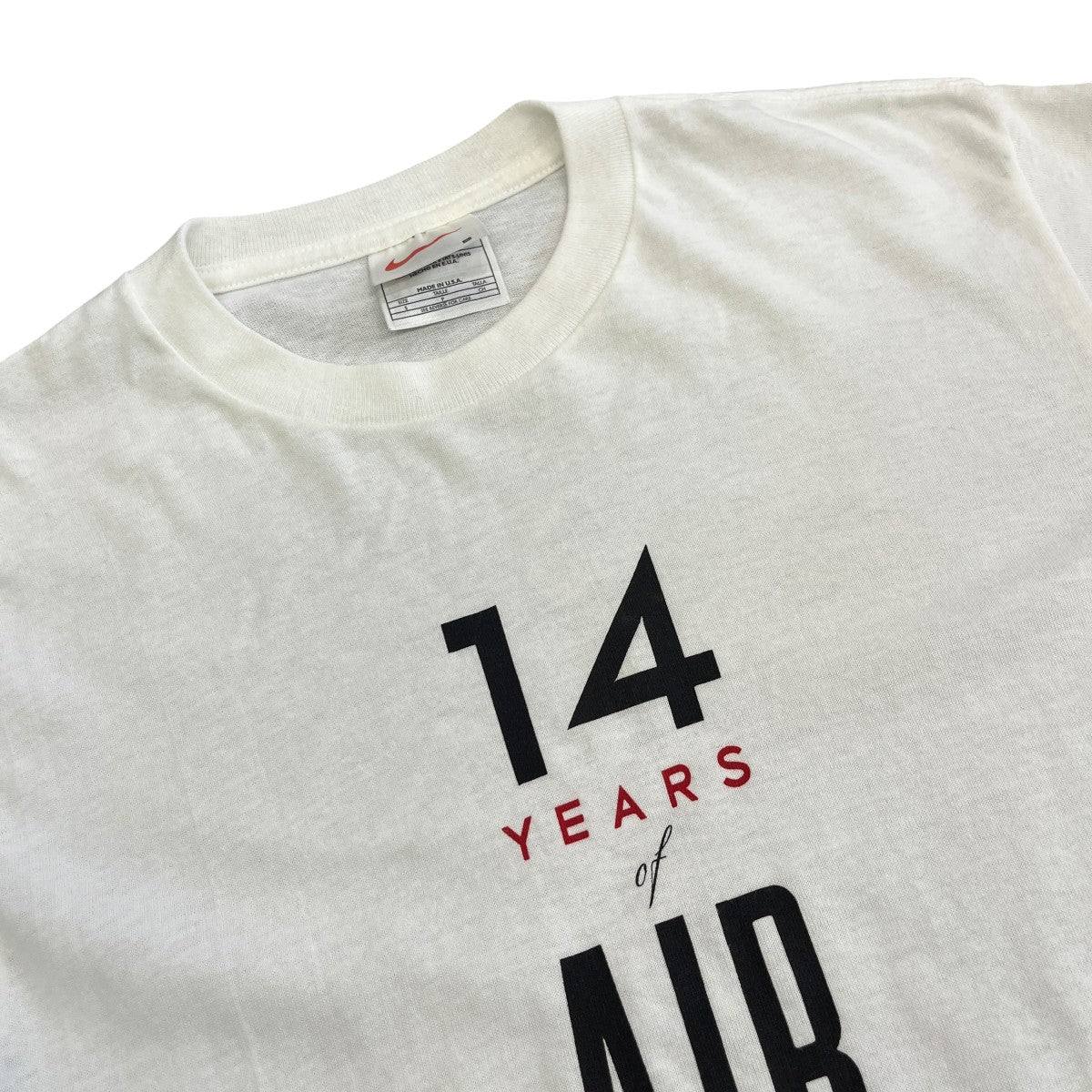 14 YEARS OF AIRTシャツ