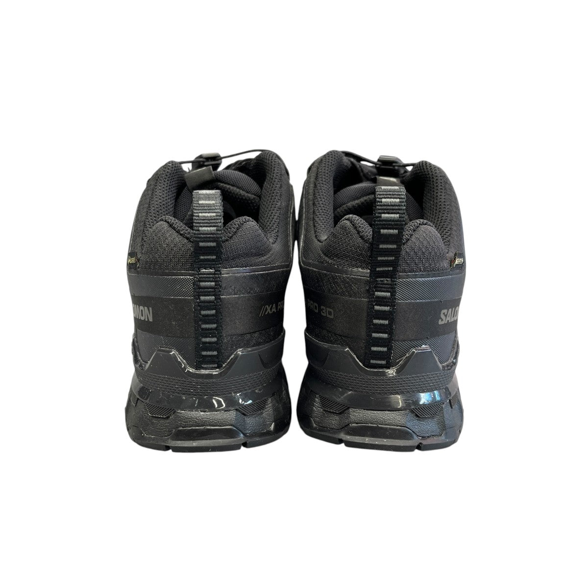 XA PRO 3D V9 GORE-TEX Wローカットスニーカー472708