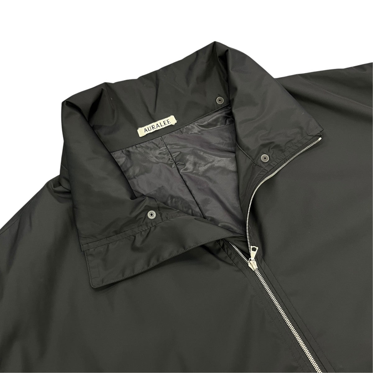 24SSHARD TWIST POLYESTER SATIN LAMINATE ZIP BLOUSONジャケットA24SB02SL