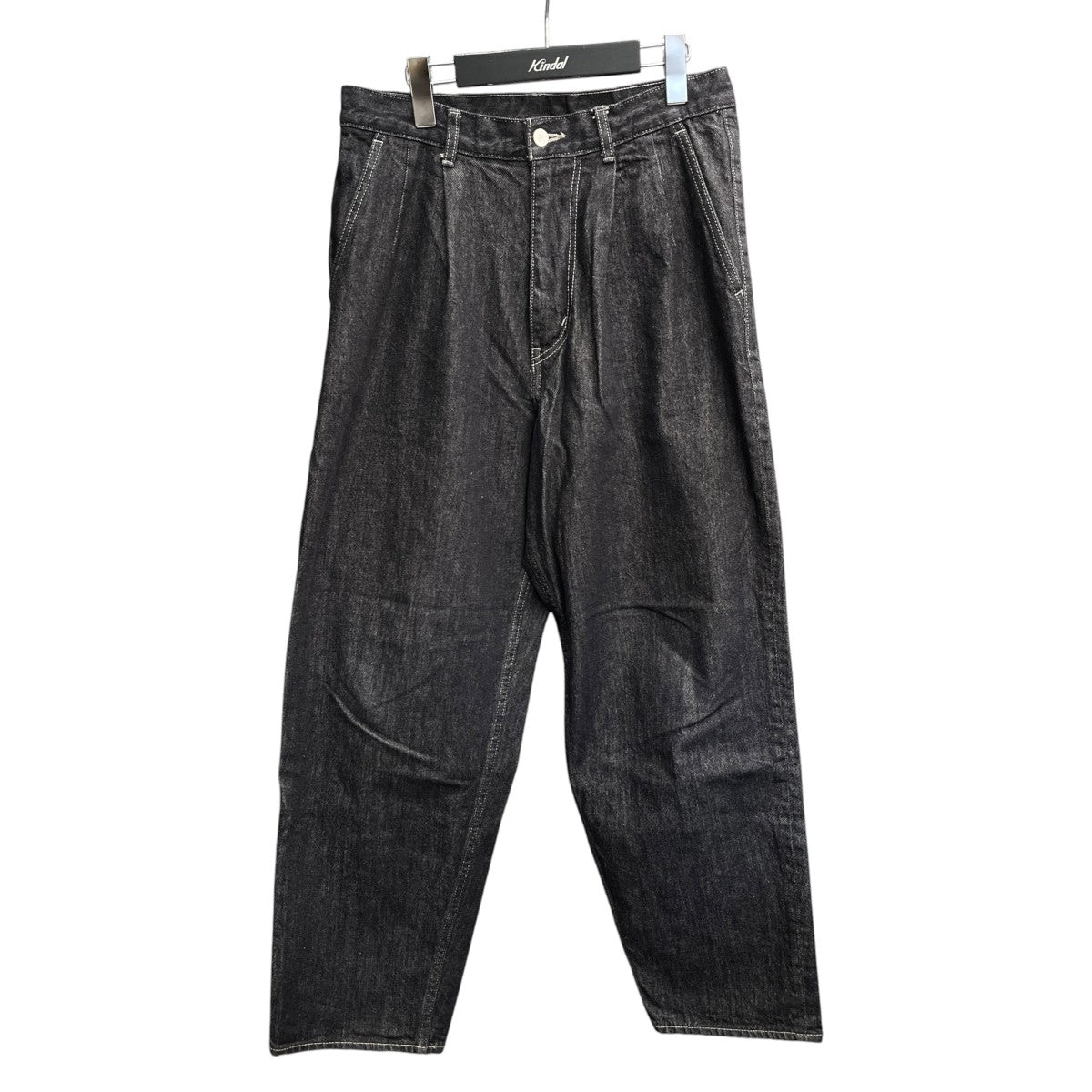 Colorfast Denim Two Tuck Tapered PantsデニムパンツGU242 40216B